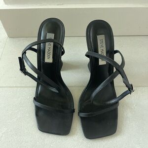 Steve Madden Black Women's Sandals